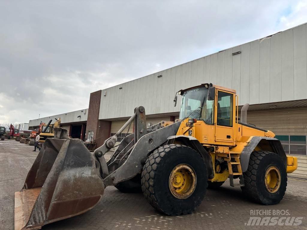 Volvo L 120 E Chargeuse sur pneus