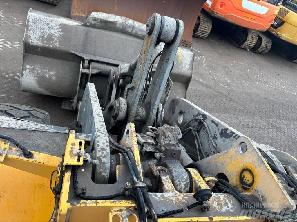 Volvo L 120 E Chargeuse sur pneus