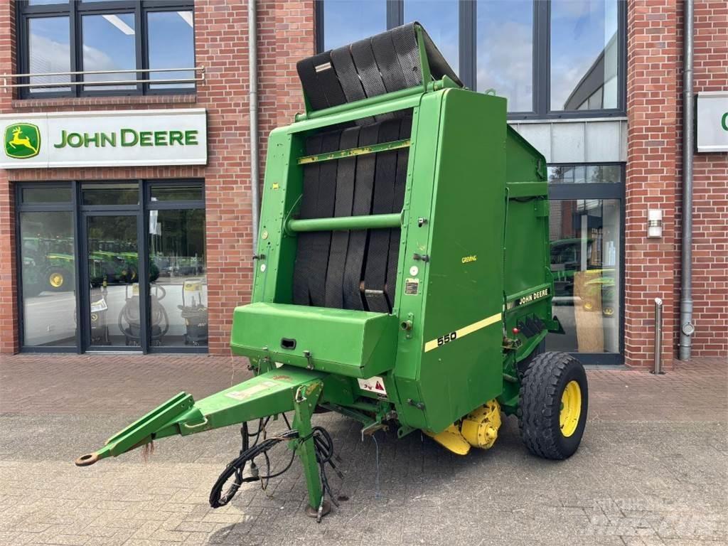 John Deere 550 Presse à balle ronde