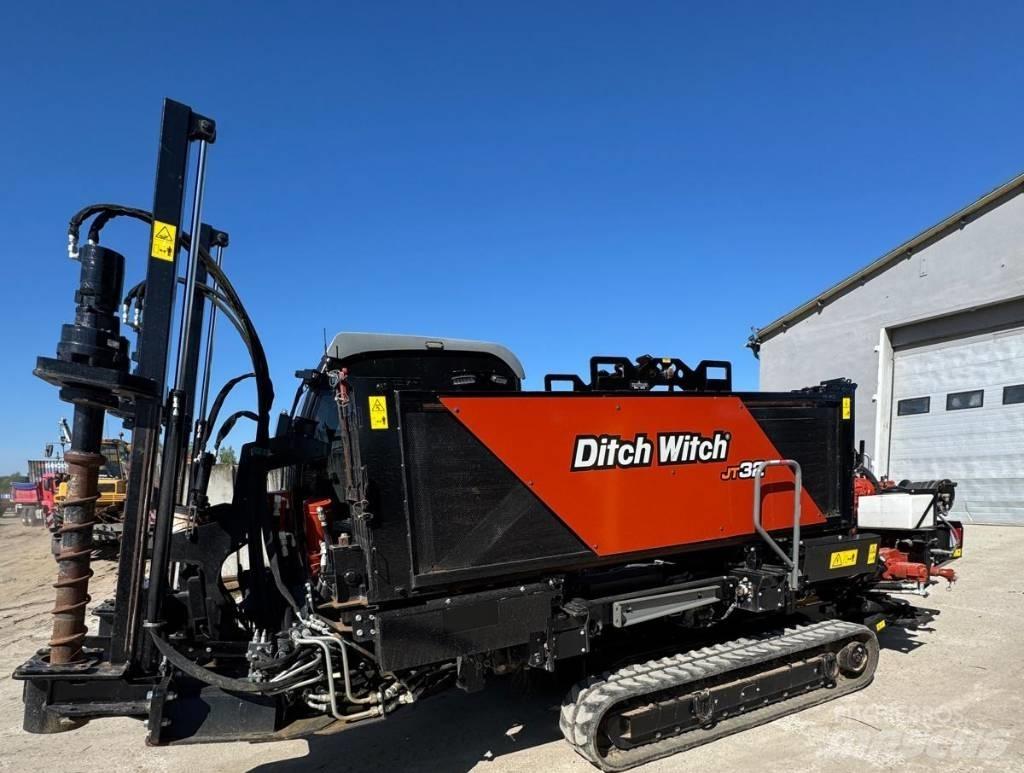 Ditch Witch AT32 Foreuse horizontale