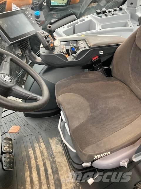 Valtra T 254 V Tracteur