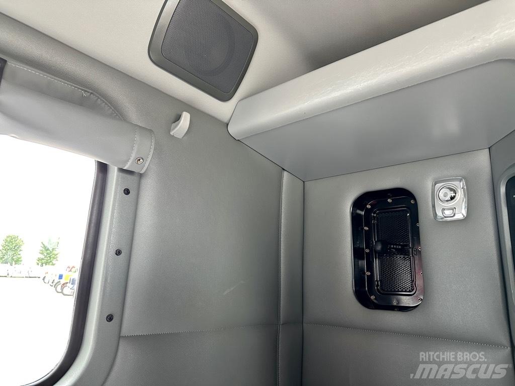 Kenworth T880 Tracteur routier