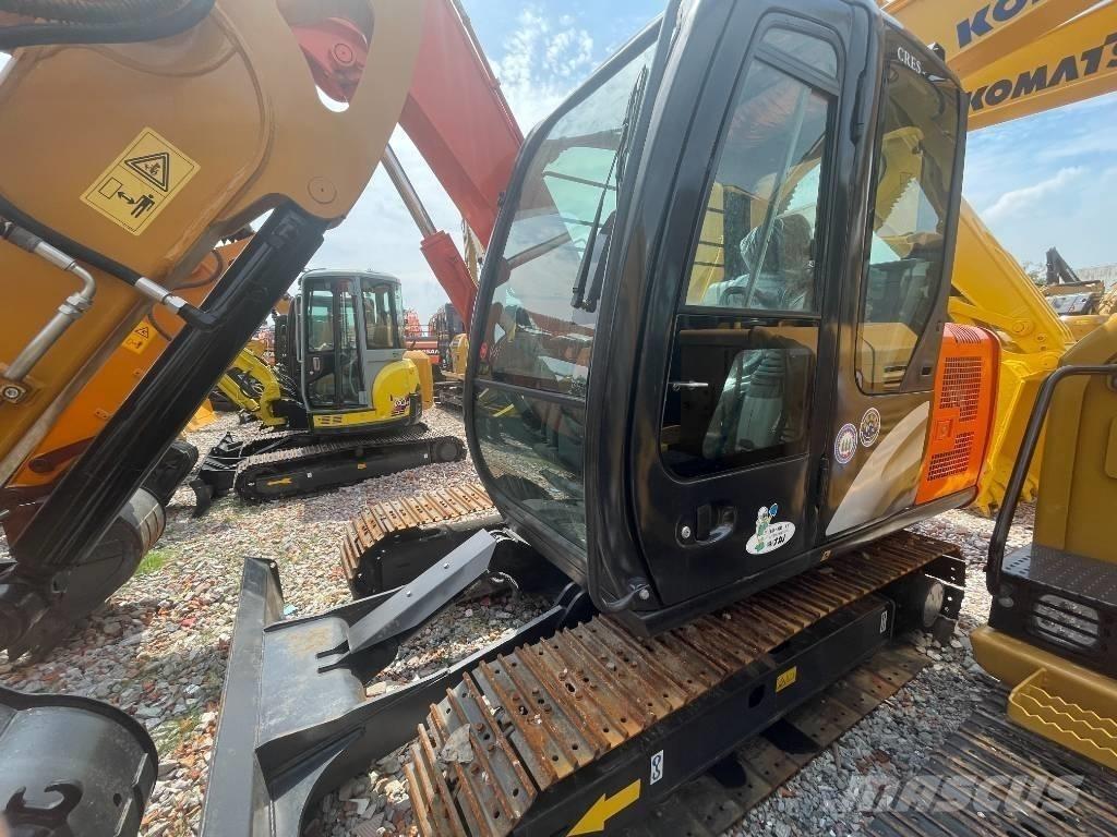 Hitachi ZX 70 Pelle sur chenilles