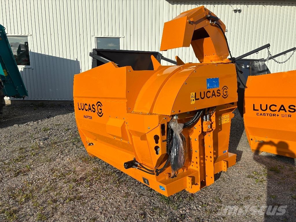 Lucas G Raptor Dérouleuse, pailleuse