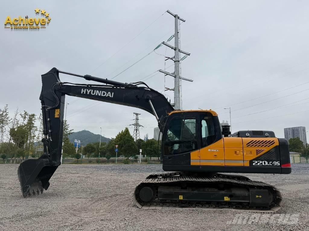 Hyundai 220LC-9S Pelle sur chenilles