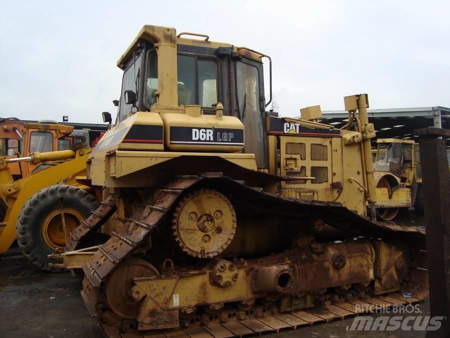 CAT D 6 R DS LGP III Bouteurs sur chenilles