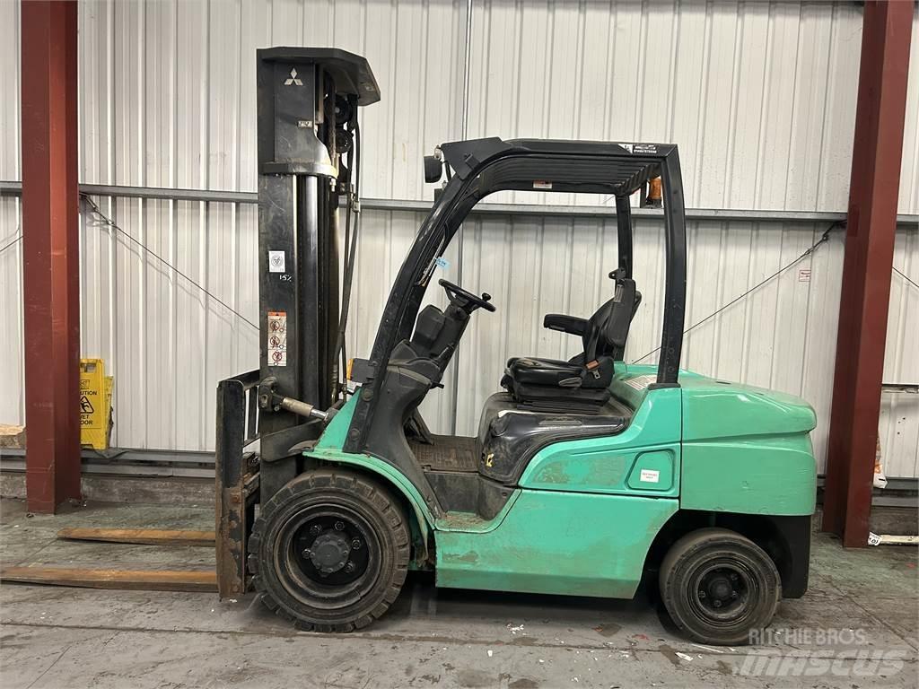 Mitsubishi FD35NT Chariots diesel