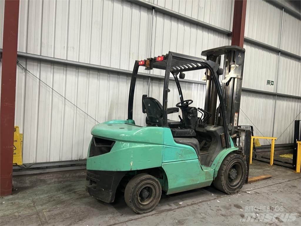 Mitsubishi FD35NT Chariots diesel