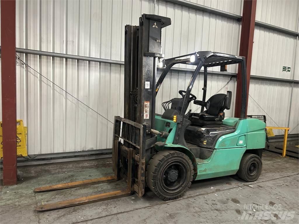 Mitsubishi FD35NT Chariots diesel