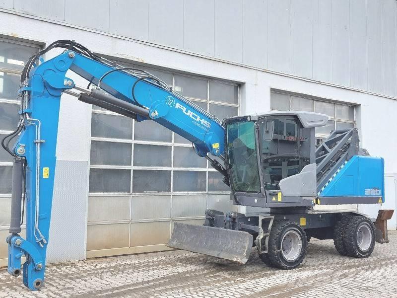 Fuchs MHL 320 F Pelle à déchets