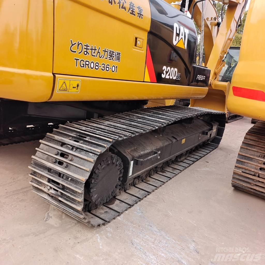 CAT 320DL Pelle sur chenilles