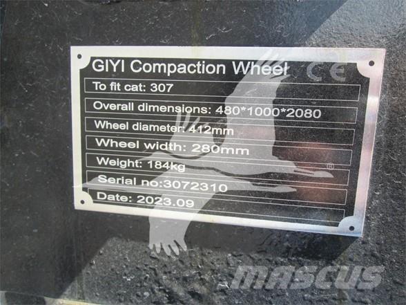  GIYI 307 Pneus, roues et jantes