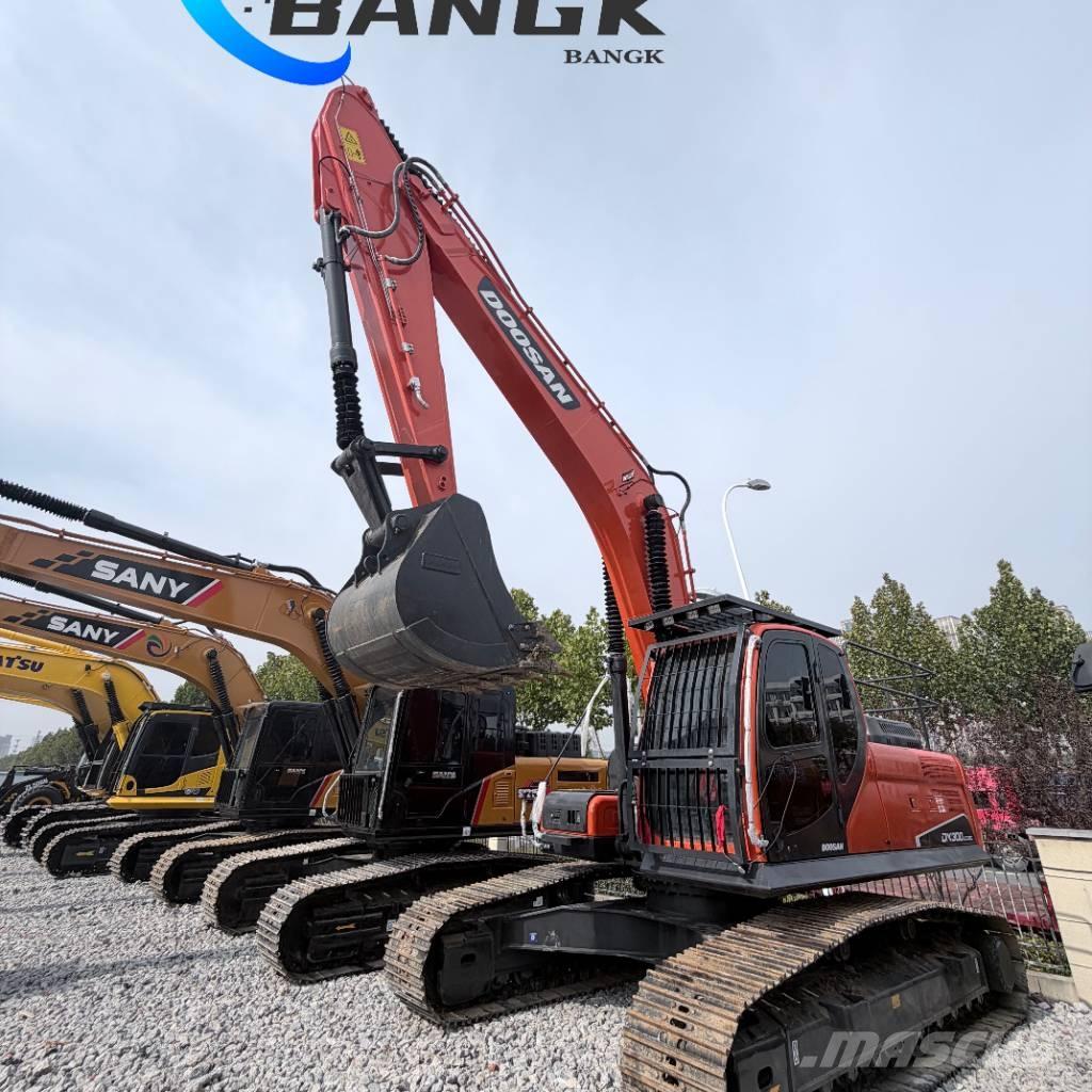 Doosan DX 300 LC Pelle sur chenilles