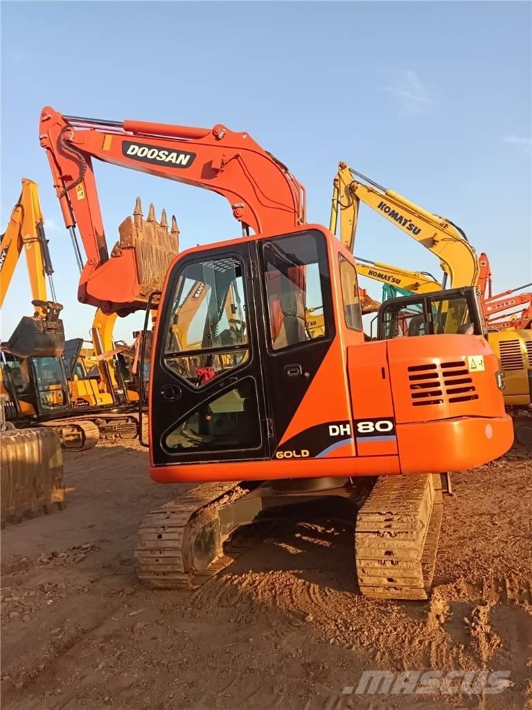 Doosan DH 80 G Mini pelle 7t-12t