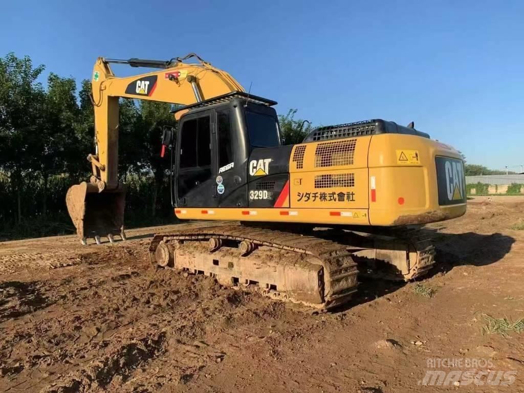 CAT 329 D Pelle sur chenilles