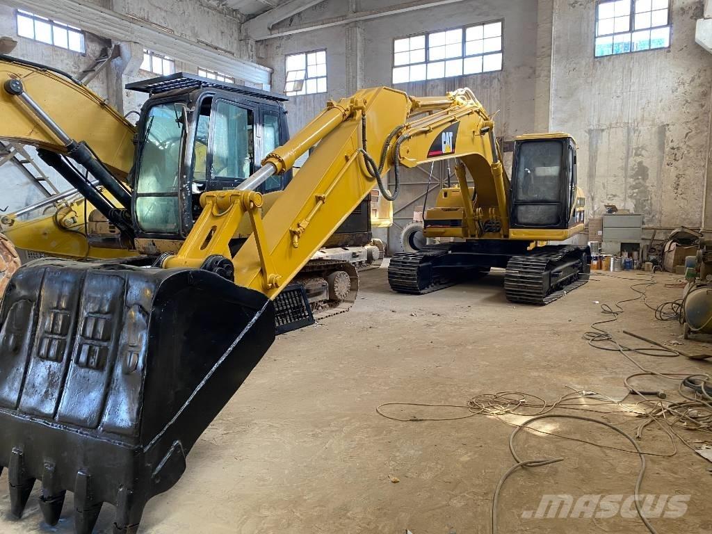 CAT 320 B Pelle sur chenilles