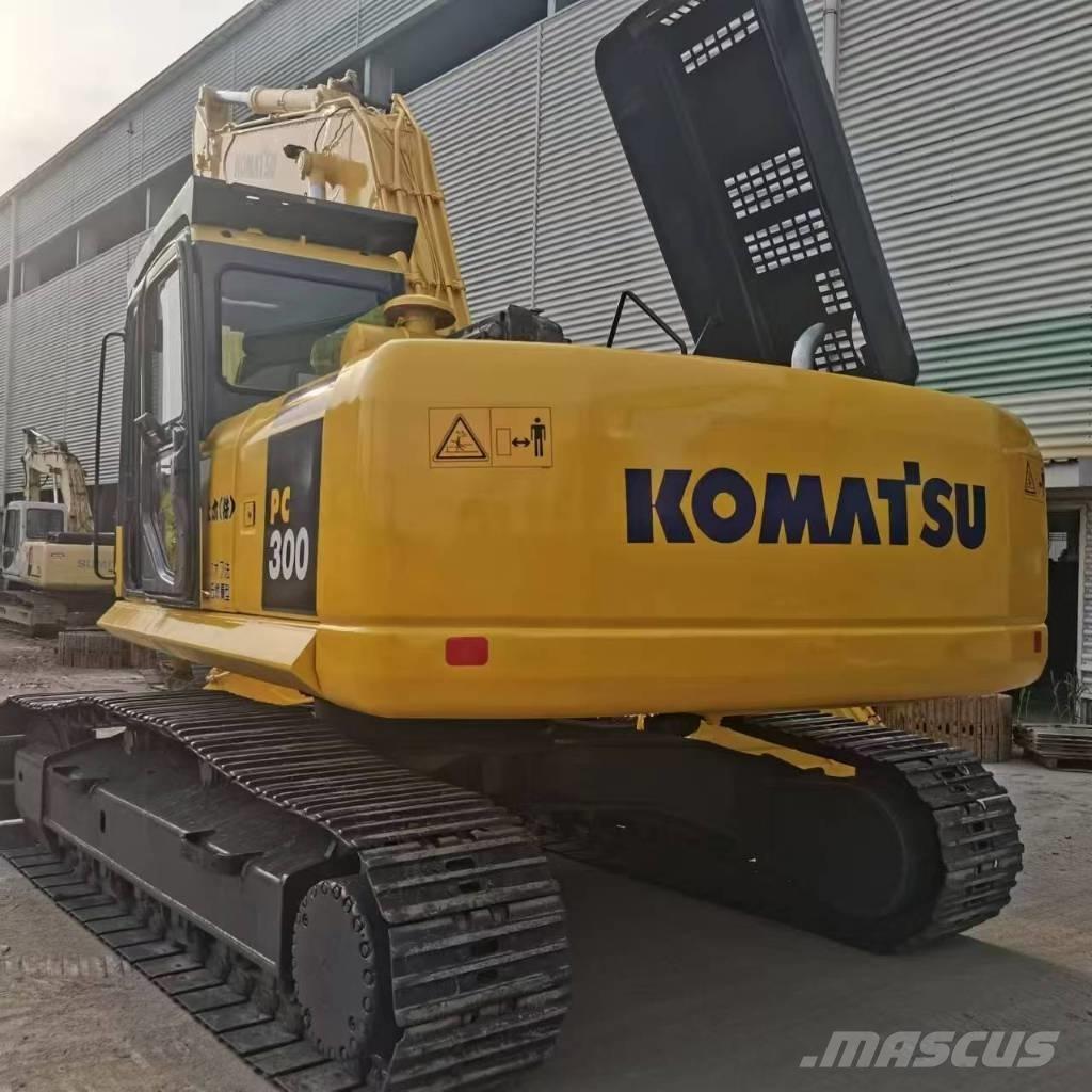 Komatsu PC 300-7 Pelle sur chenilles