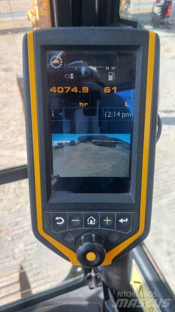 JCB JS 145 LC Pelle sur chenilles