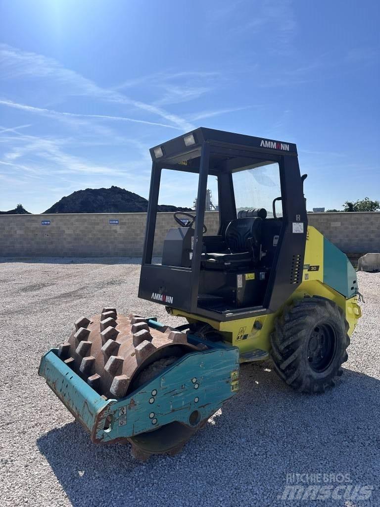 Ammann ASC 30 HD PD Compacteur de sol