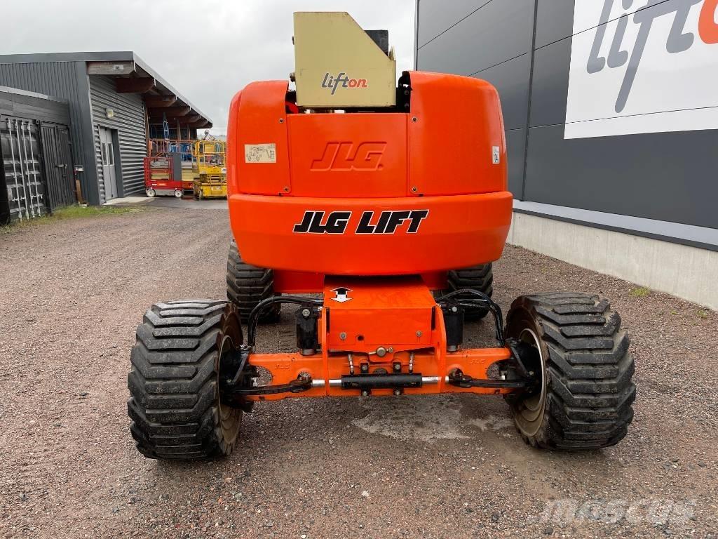 JLG 450 AJ Bomlift Remorque nacelle