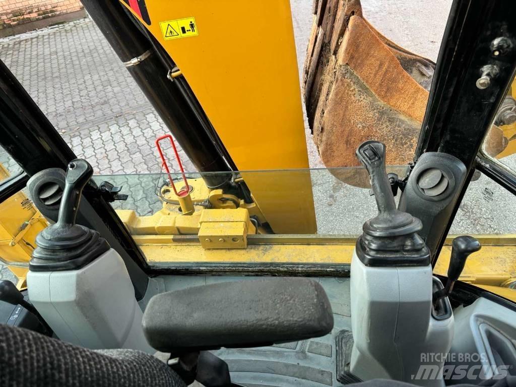 CAT 432 E Tractopelle