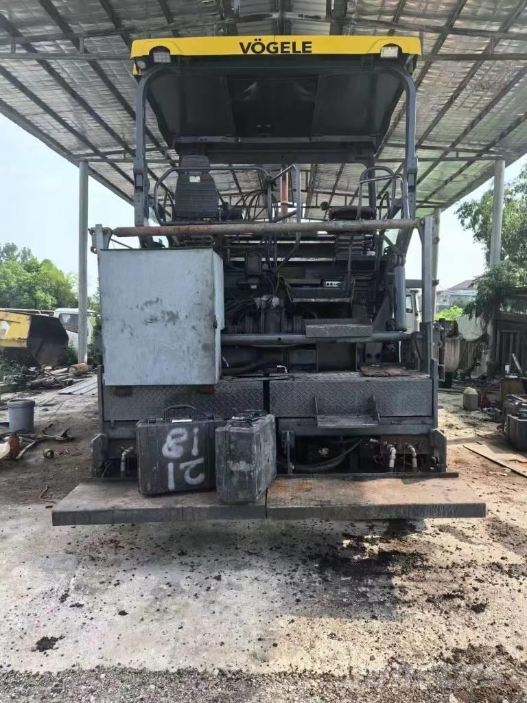 Vögele Super 2100-3 Finisseur