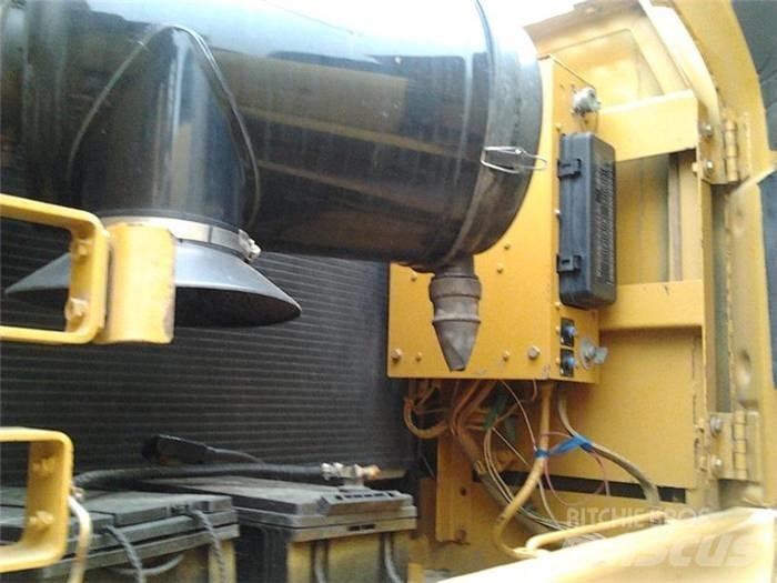 CAT 330 C Pelle sur chenilles