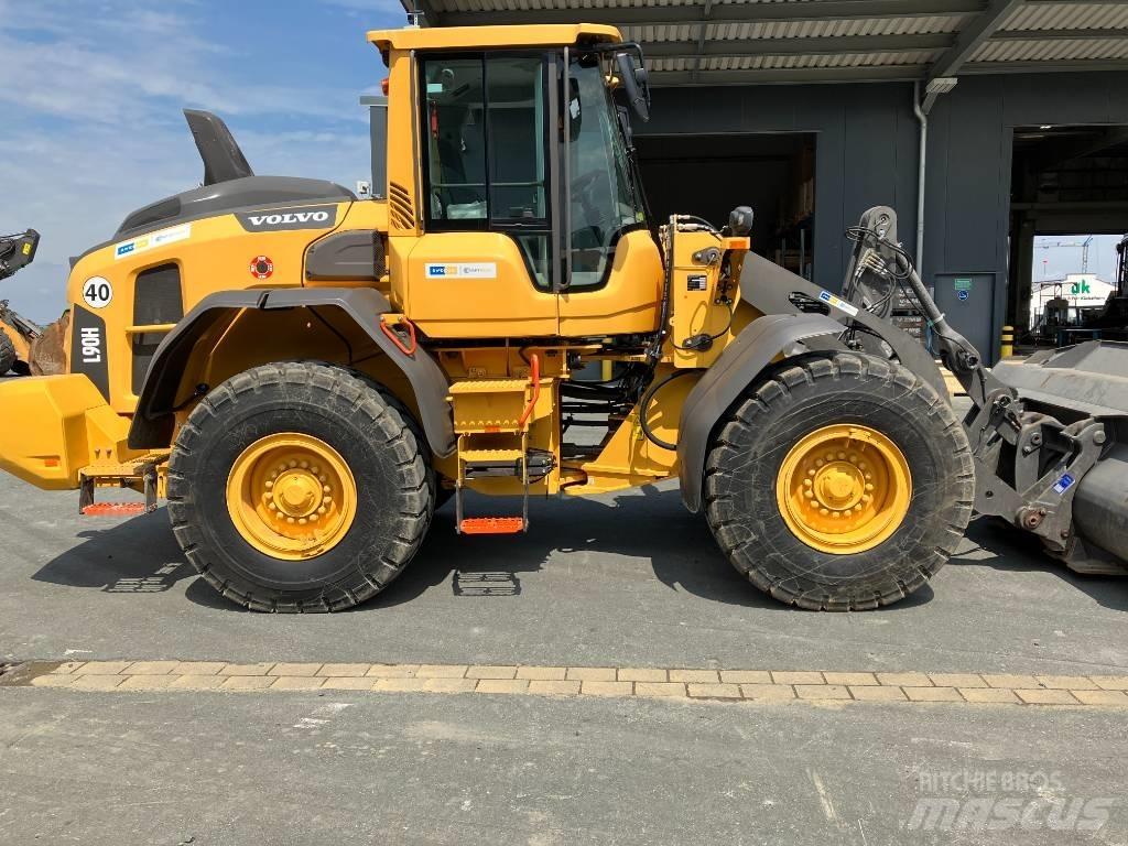 Volvo L 90 H Chargeuse sur pneus