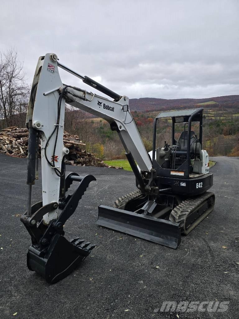 Bobcat E 42 Mini pelle < 7t