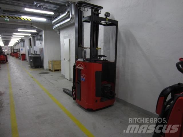 Linde L2000 Gerbeurs Automoteurs