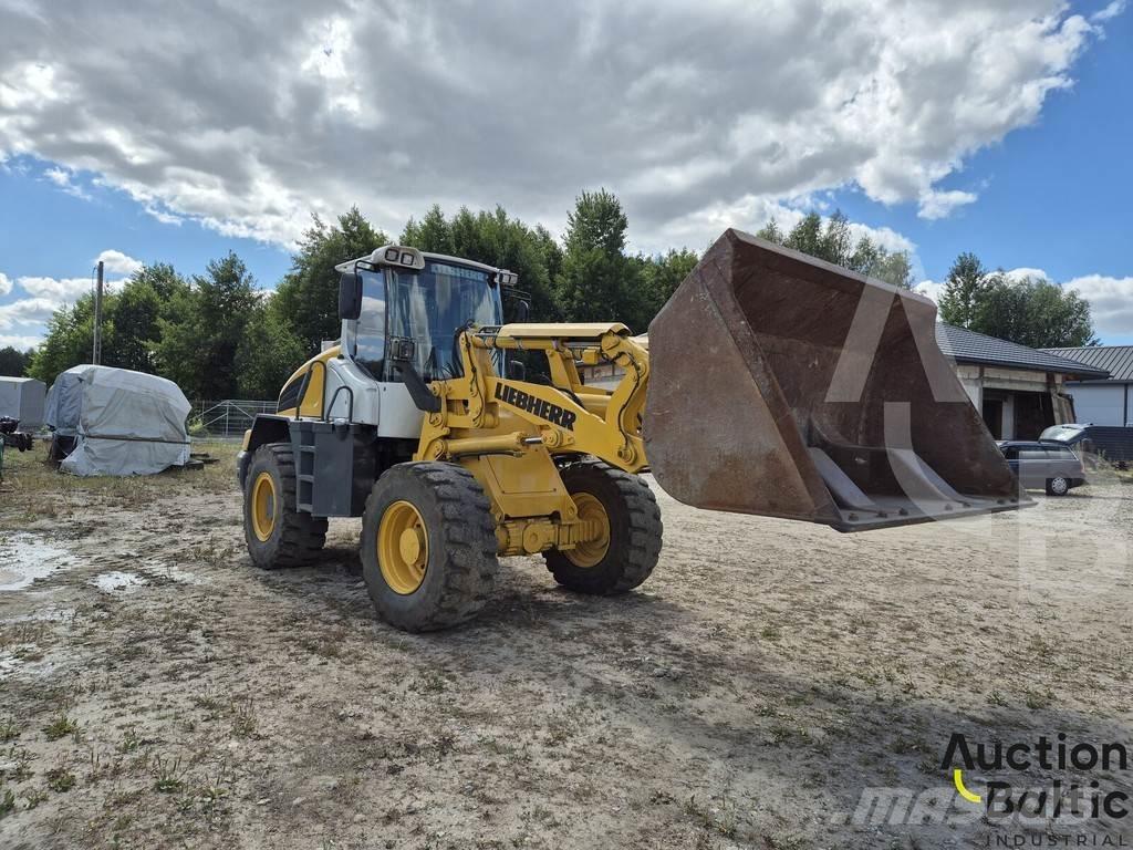 Liebherr L 524 Chargeuse sur pneus