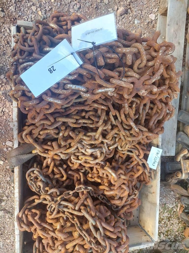  Łańcuchy 600/55/26,5 Chaînes, chenilles