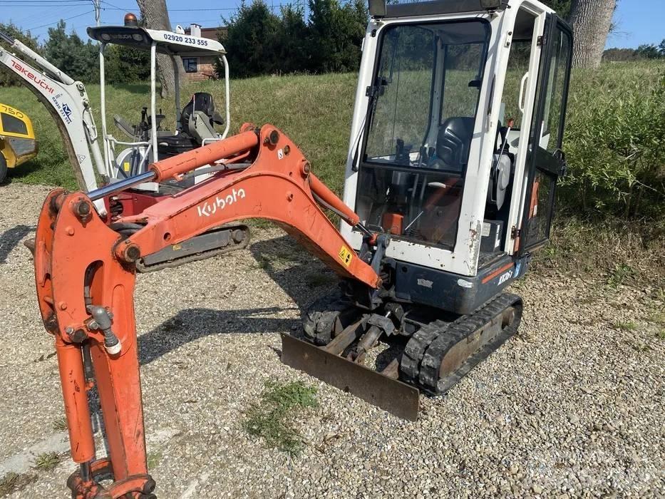 Takeuchi TB 215 R Mini pelle < 7t