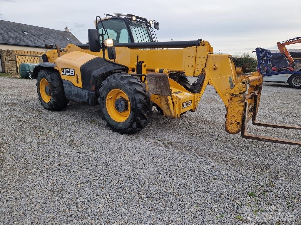 JCB 535-140 Chariot télescopique
