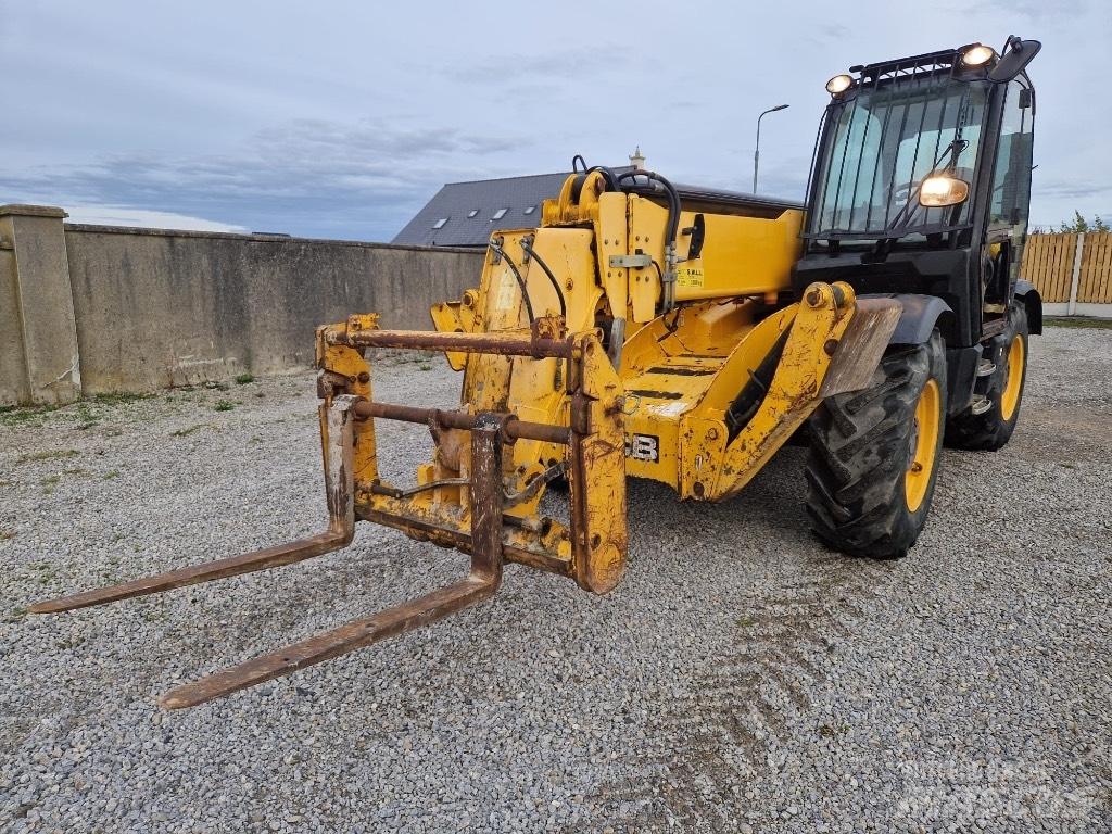 JCB 535-140 Chariot télescopique