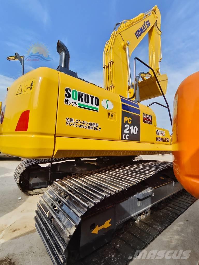 Komatsu PC 210-8 Pelle sur chenilles