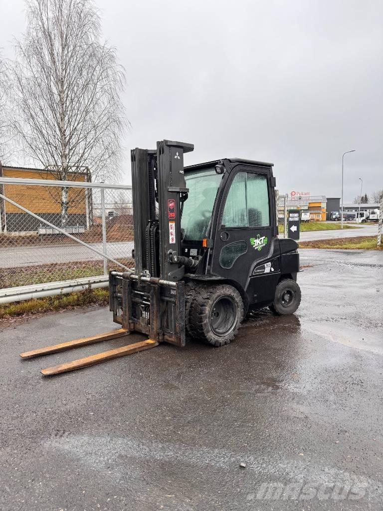 Mitsubishi FD 35 N3 Chariots diesel