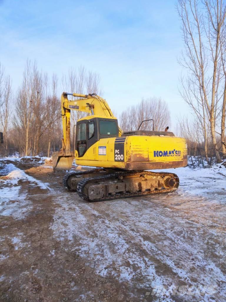 Komatsu PC 200-7 Pelle sur chenilles