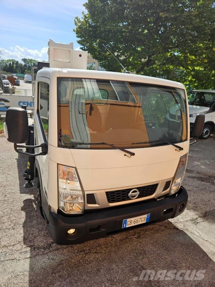 Isoli PNT 230 Camion nacelle