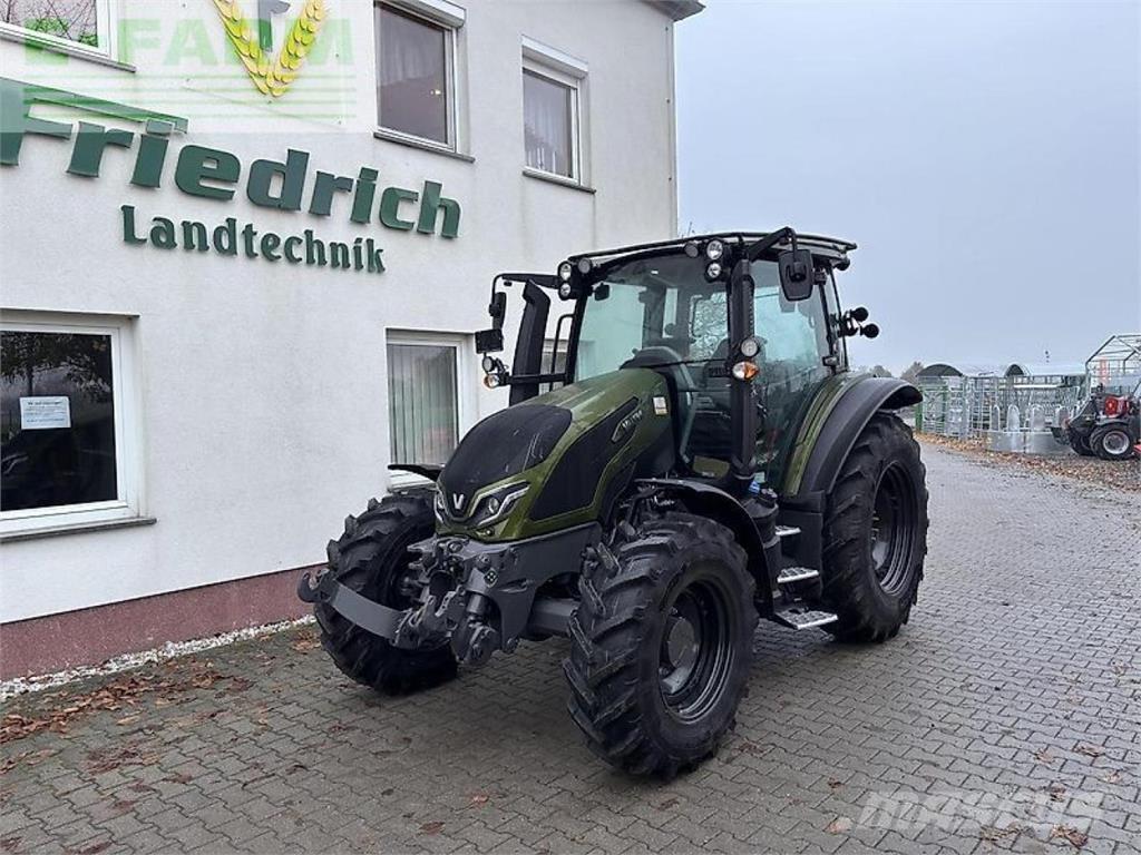 Valtra g135a Tracteur