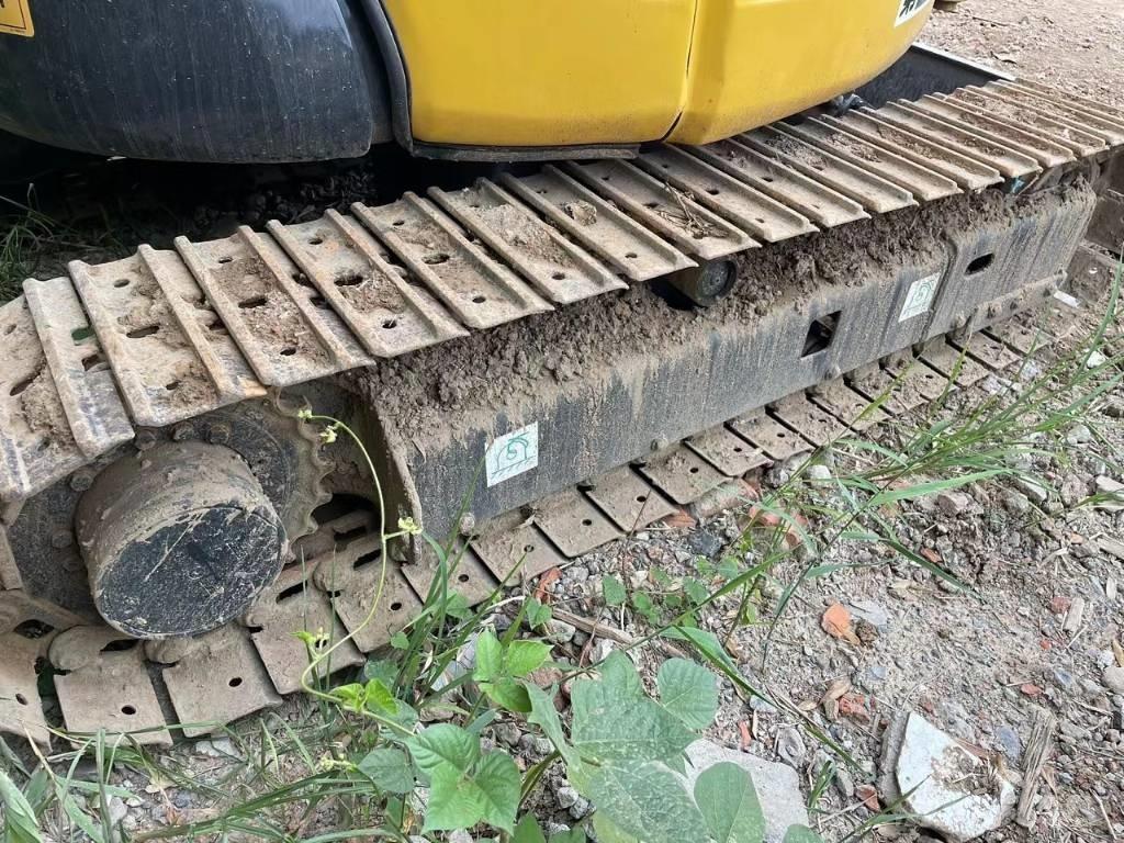 Komatsu PC35 Mini pelle < 7t