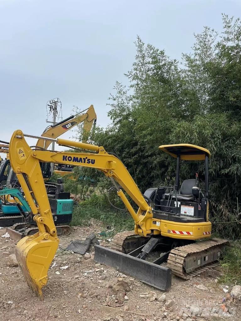 Komatsu PC35 Mini pelle < 7t
