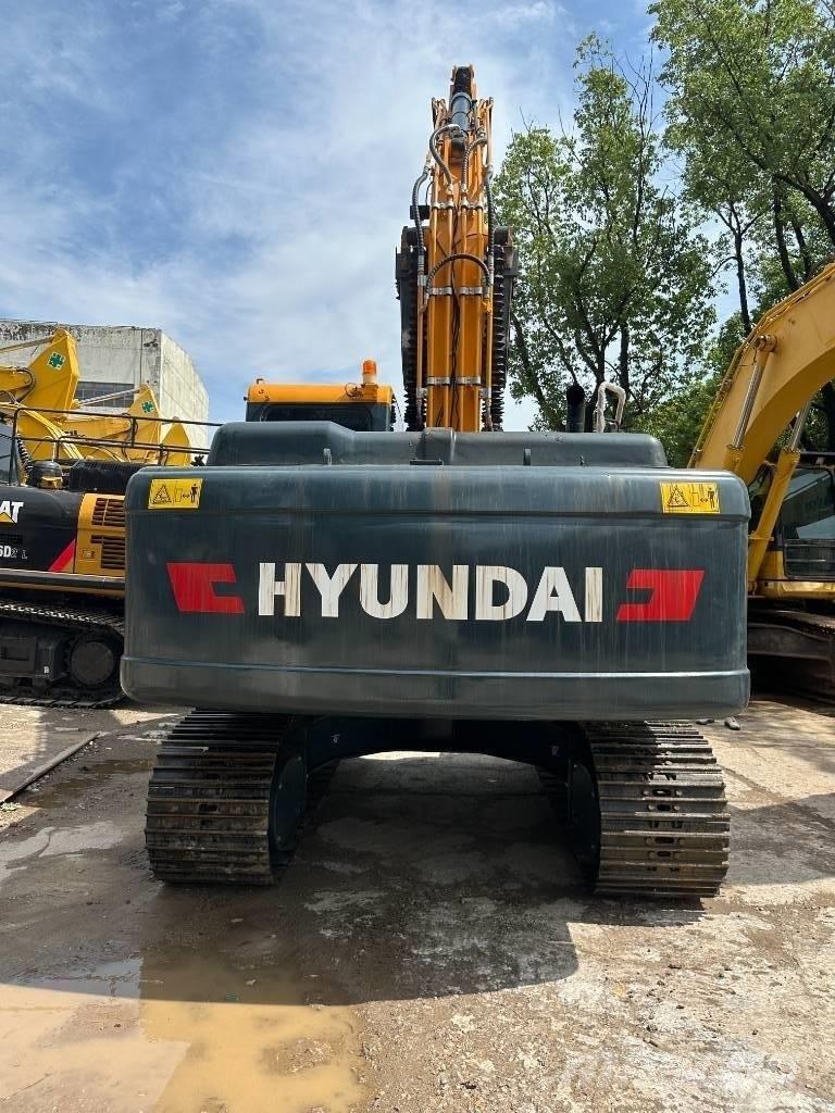 Hyundai 220LC-9S Pelle sur chenilles