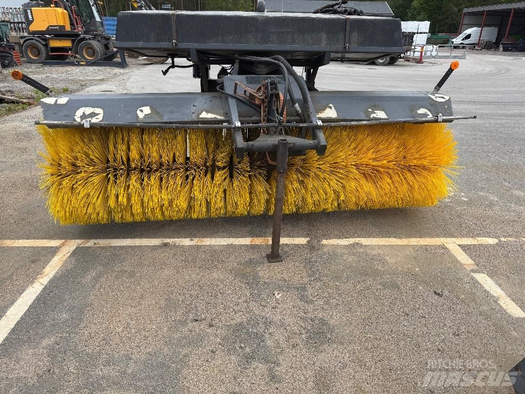  VilaKone HL  320/900 Balayeuse / Autolaveuse