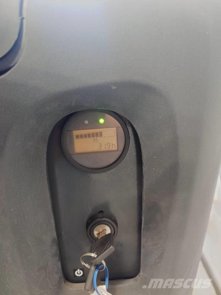 Linde T20P/1151 Transpalette accompagnant porté debout