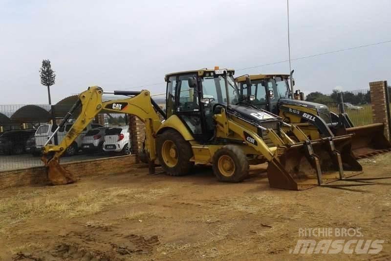 CAT 428E Tractopelle