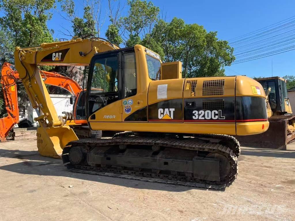 CAT 320 C L Pelle sur chenilles