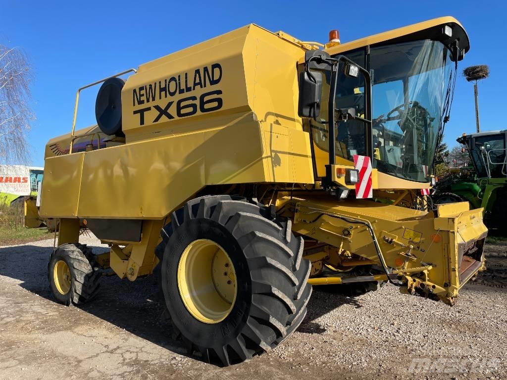 New Holland TX 66 Moissonneuse batteuse