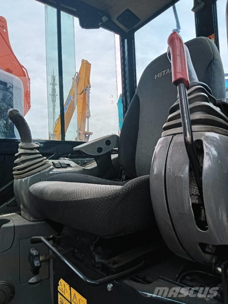 Hitachi ZX 55 Pelle sur chenilles