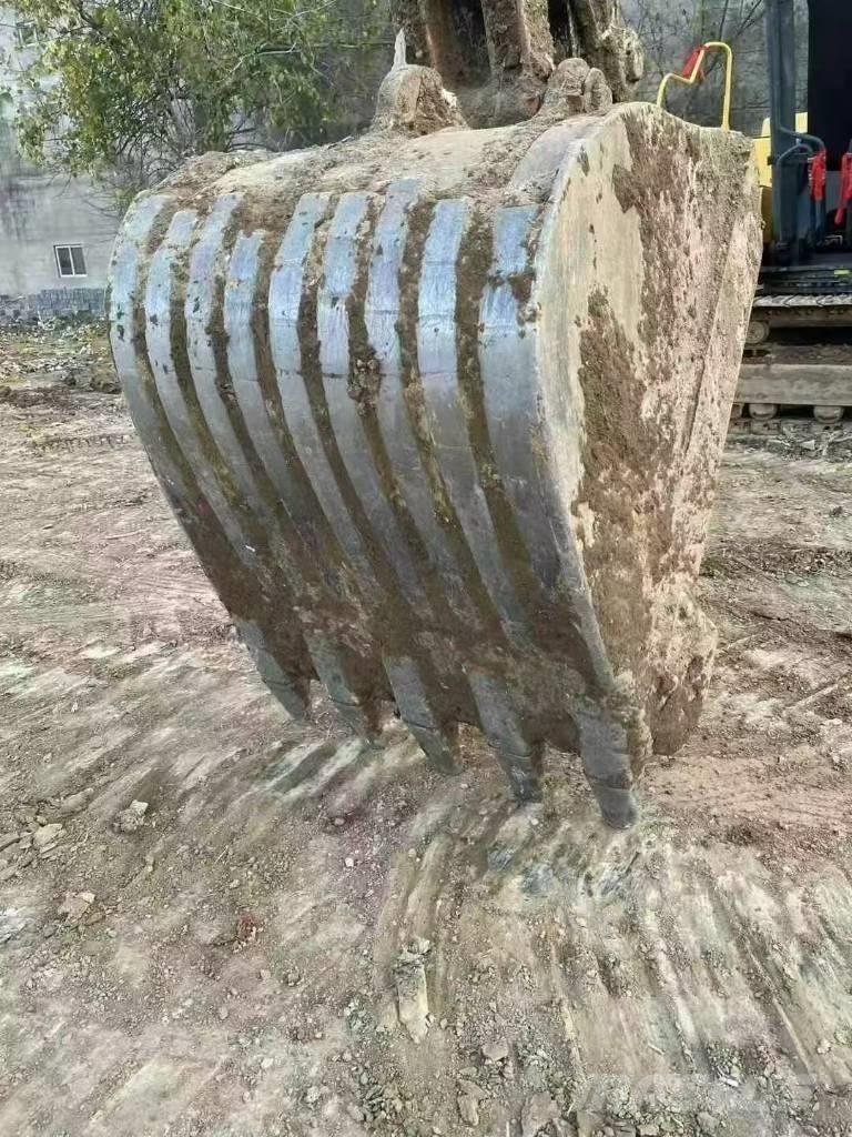Volvo EC 350DL Pelle sur chenilles